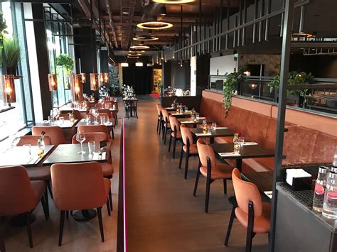 skatteskrapan restaurang|Pong Skrapan in Stockholm